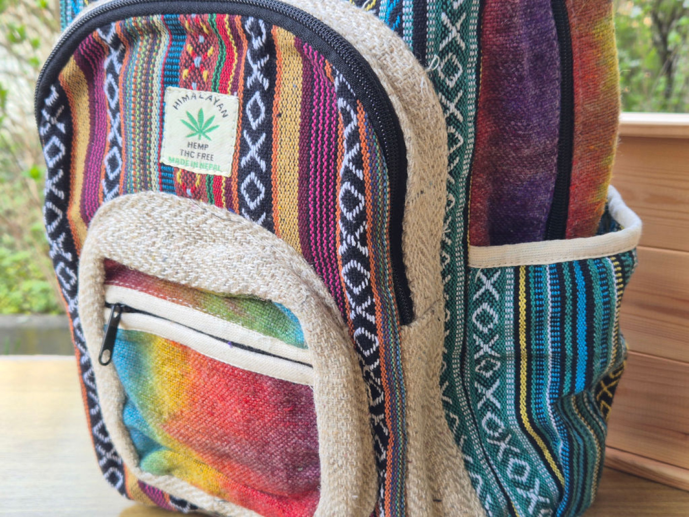 Robuste Materialien und handgearbeitete Details